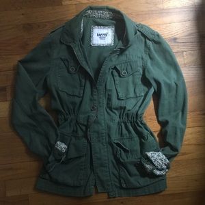 Army green light jacket